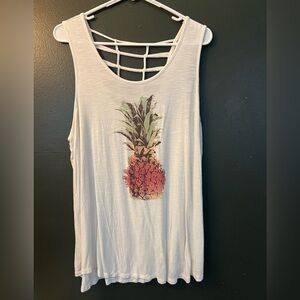 Maurice’s tank top